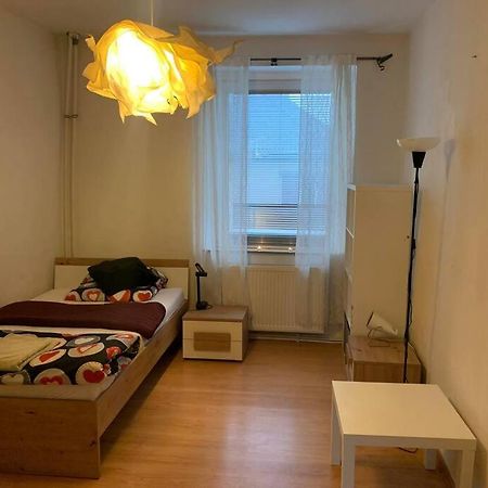 Apartments - 3 Rooms, 3-5 Person เอสเซน ภายนอก รูปภาพ